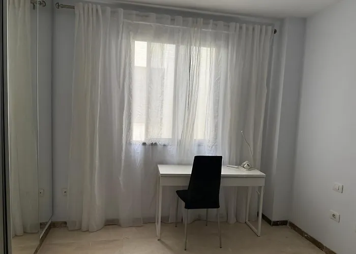 In 4bedroom Penthouse With Private Bath * Puerto de Santiago (Tenerife)